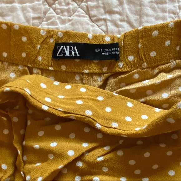 yellow zara mini skort! - Picture 2 of 4